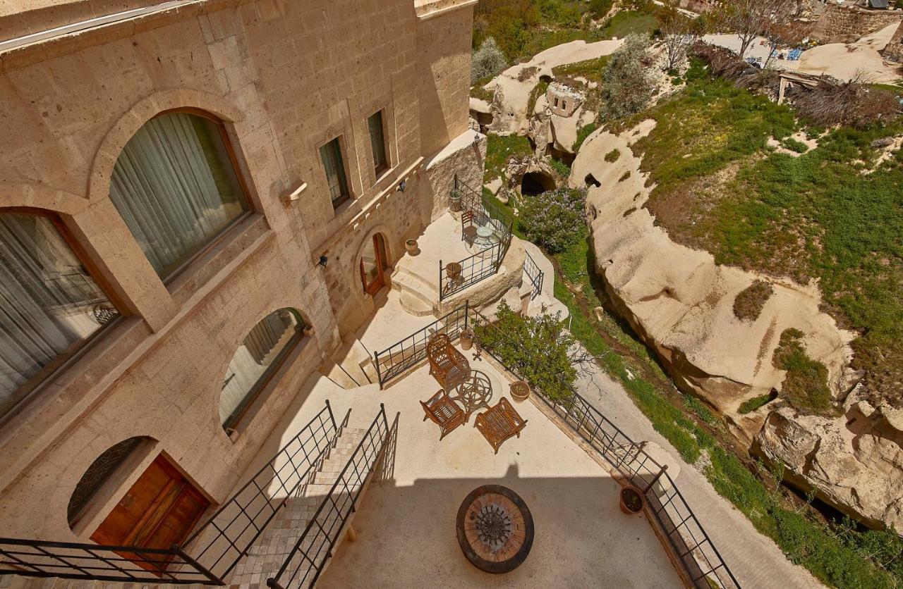 Charm Of Cappadocia Cave Suites ネヴシェヒル エクステリア 写真