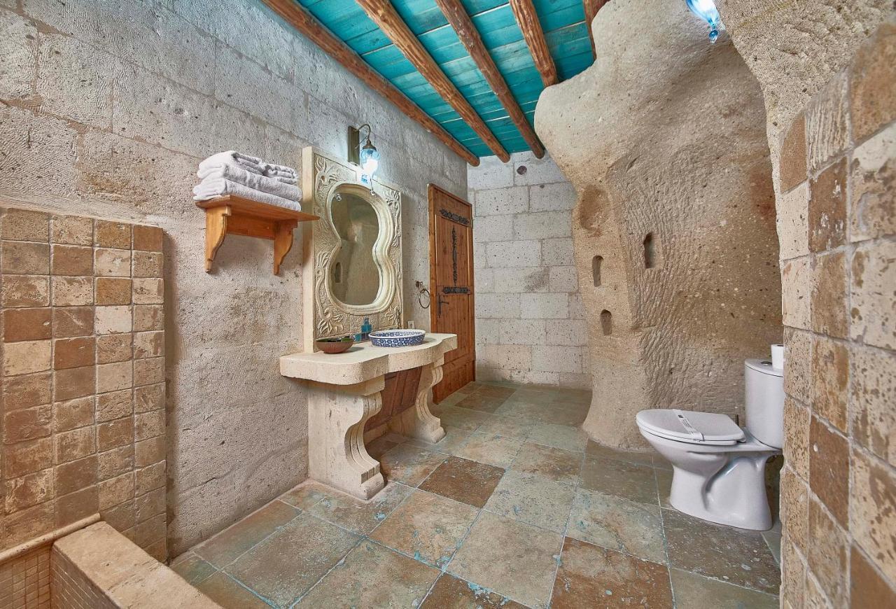 Charm Of Cappadocia Cave Suites ネヴシェヒル エクステリア 写真